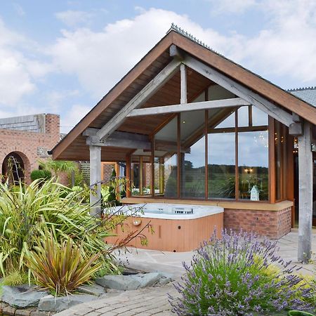Вилла Carr End Barn A Preesall Экстерьер фото